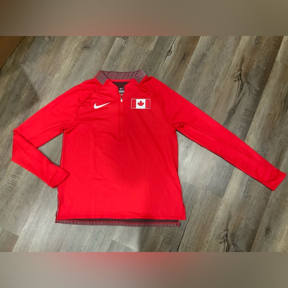 New Team Canada Nike Pro Elite 1/4 Zip Lightweight Pullover CI7833-XXX Wmn - Med